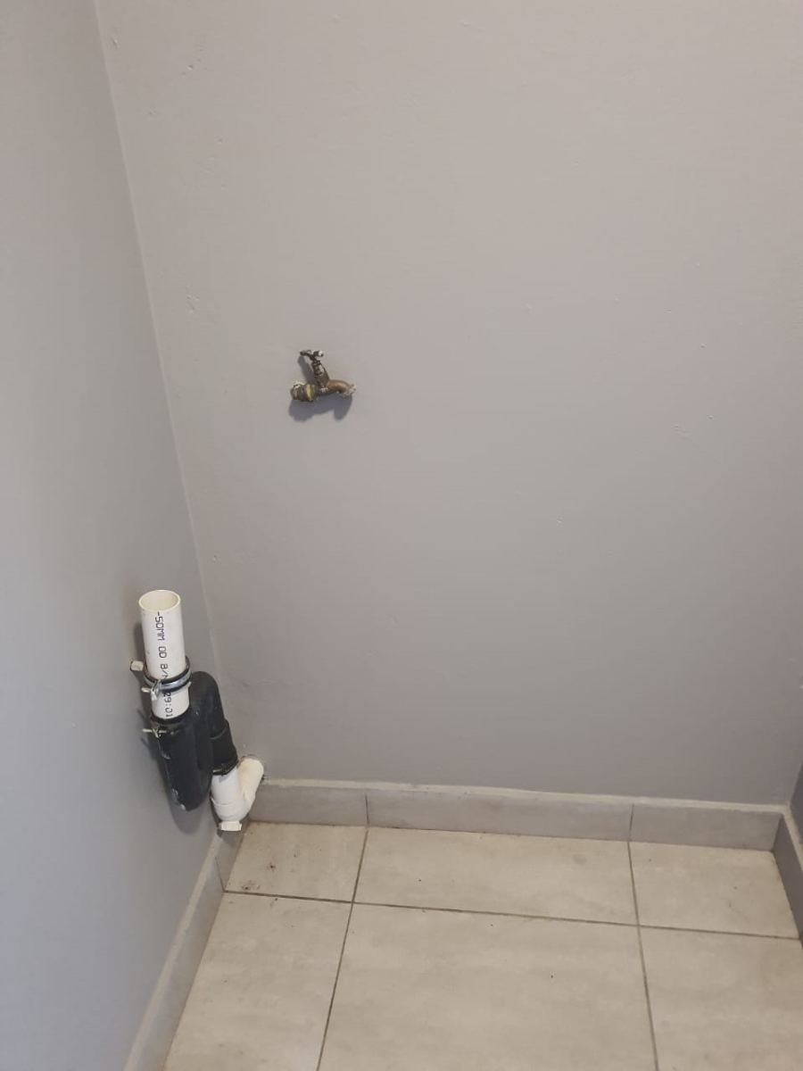 2 Bedroom Property for Sale in Raceway Free State